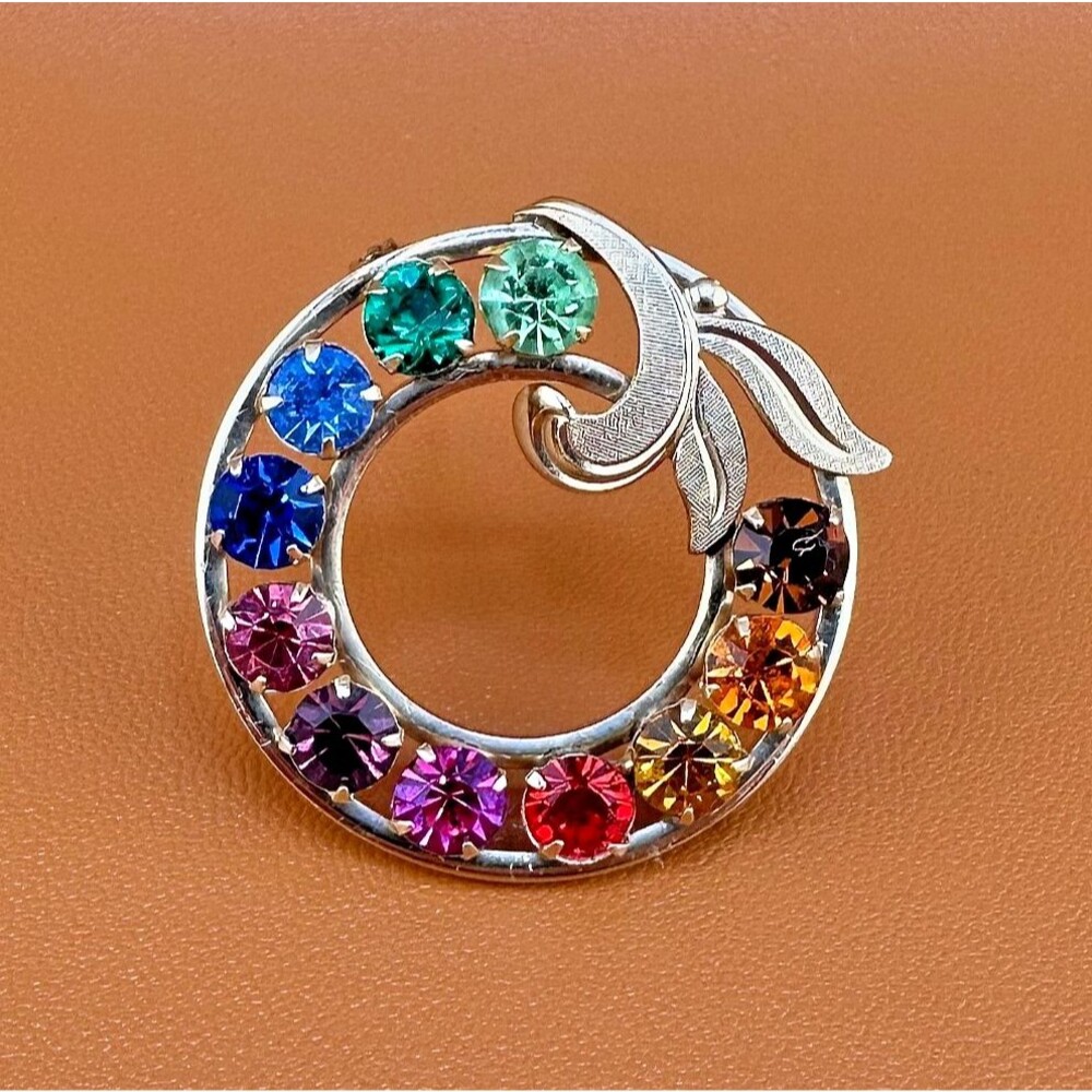 Vintage Van Dell GF Brooch Multicolor Rhinestone Rainbow Circle Wreath Signed - Picture 10 of 10